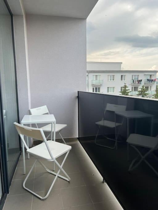 Apartman Centrum S Parkovanim Кошице Екстер'єр фото